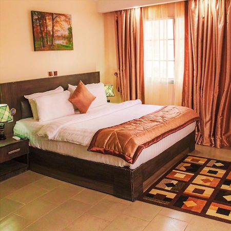 Beni Gold Hotel, Ikoyi Lagos Exterior photo